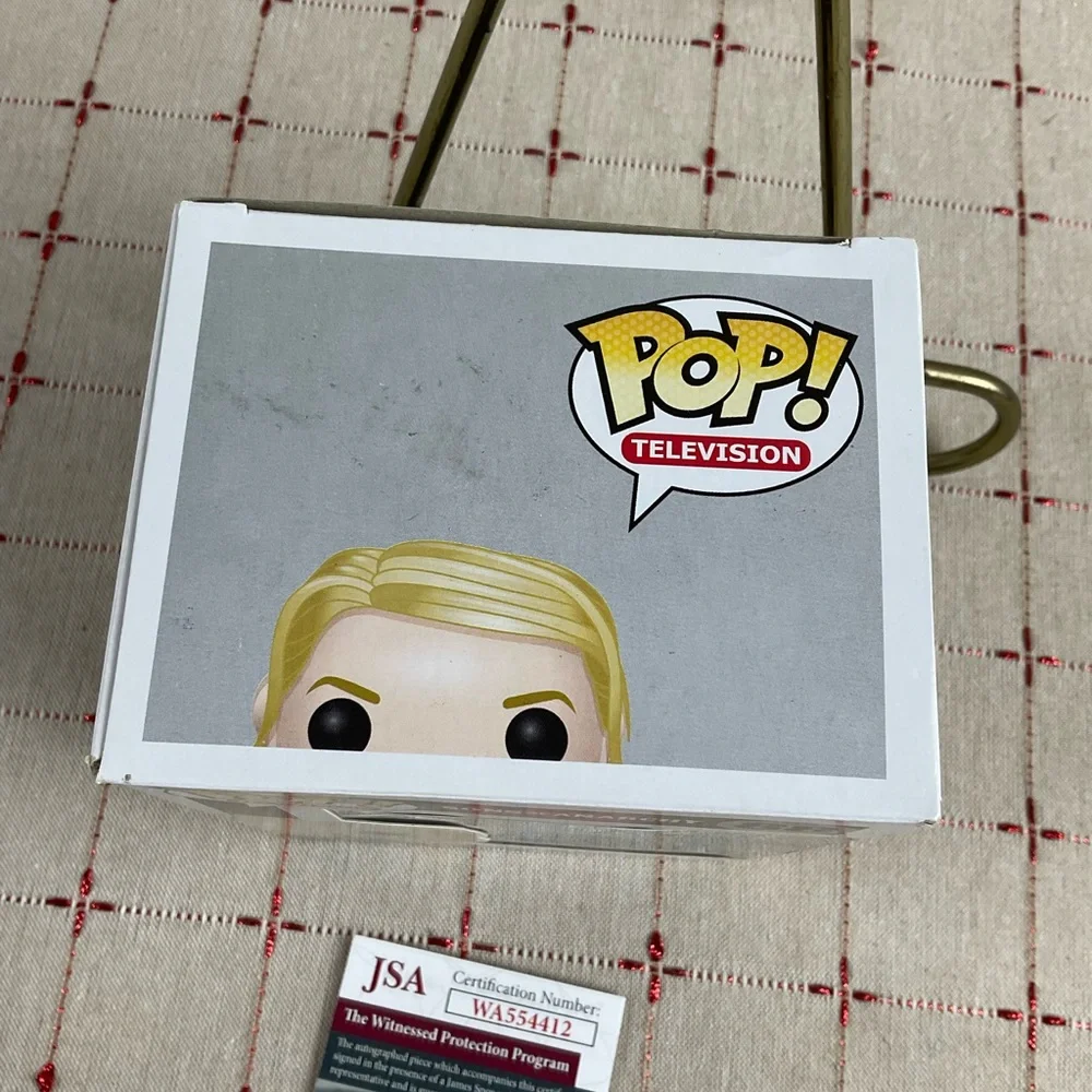 JSA Witnessed Charlie Hunnam Signed Funko Pop! Jax Teller #88 Sons Of Anarchy - Picture 5 of 12